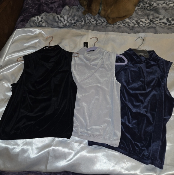 Express Women's Velveteen Sleeveless Shells - Navy, Gray, and Black - Picture 3 of 12